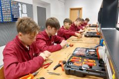 Absolventská místa 3-1500x1000